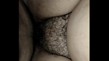 Esposa recibe su porsion de leche