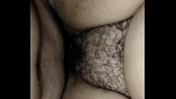 Esposa recibe su porsion de leche