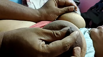 Lover satisfy the bengali bhabi hottest boob massage