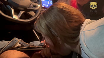 My friend and i played with my boss's cock in his car