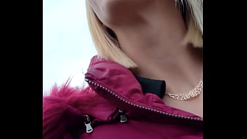 Hello la team une baise matinale j'adore mais à ma grande surprise c'est