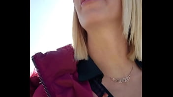 Hello la team une baise matinale j'adore mais à ma grande surprise c'est