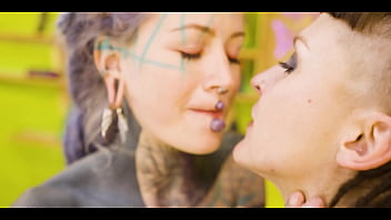 Tattoo lesbian gets hard fisted till she have a real orgasm big toys dp first time
