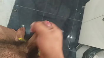 Paja en el baño