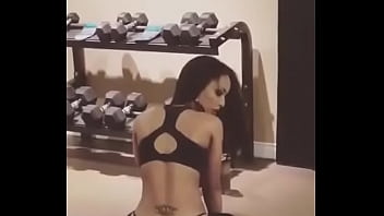 Fine ass ebony ass shaking