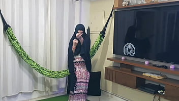 Arabe branquinha da buceta rosadinha massagem desi erotica