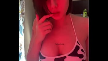 I’m so excited to post this video i’m really curious to know what you think about it and turn the sound on you