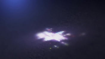 Rasguei a roupa dela e gozei na sua bundinha