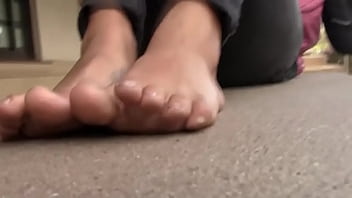 Teen girl feet