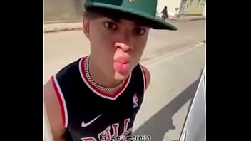 Negão Comendo Cuzinho thumbnail