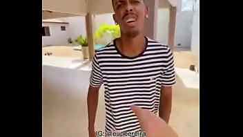 Negão comendo cuzinho