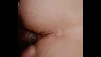 Aprendeu a ficar de quatro para me agradar