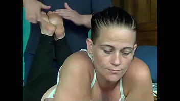 Samantha louis knows that i'm a loser and she tells "all you're worth is feet and you'll never get any pussy "she re