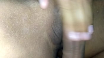 น้ำพุ่งเข้ารูแตดสาวนักศึกษา