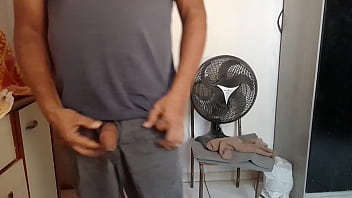 Amo Leite De Picas Mas Amo Dar Todo O Leitinho Da Minha Pica Tb thumbnail