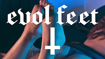 My feet are the only place you're allowed to cum