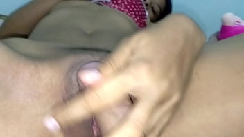 Sexstore worker gets fucked in the back room