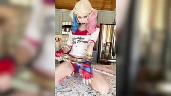 Alix lynx as harley quinn gives you joi