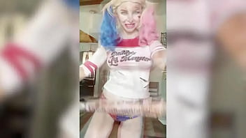 Alix lynx as harley quinn gives you joi