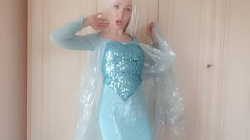 Elsa queen of your pleasure hot cosplay with perfect body