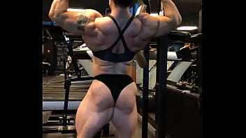 Huge female muscles