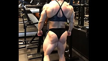 Huge female muscles