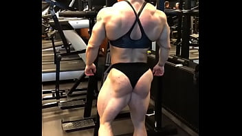 Huge female muscles