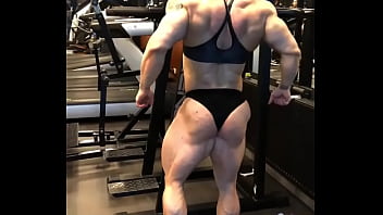 Huge female muscles