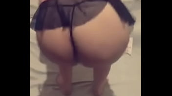 Big ass arabic is dance