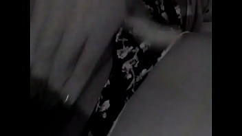 Gostosa soh na dedada