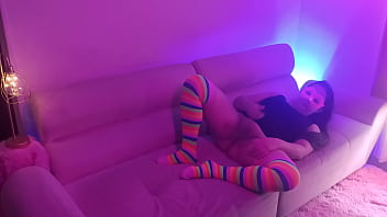 La camarera del bar te hace show y se deja follar sin condon por algo de dinero le encanta sentirse puta 1