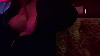 Artemisia love stepmom flash outside in the club