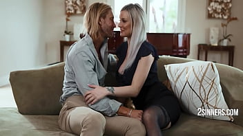 I Always Wondered What Was Inside That Bulge For Years thumbnail