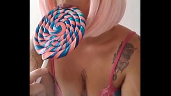 A delícia que é chupar um homem que nem uma puta