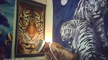 Maxxx loadz fucking big breast babe