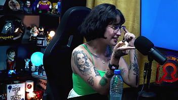 Martina oliveira fala como o homem pode conquistar ela você tentaria a sorte podcast pápum no barraco