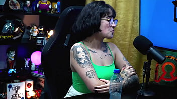 Martina oliveira fala como o homem pode conquistar ela você tentaria a sorte podcast pápum no barraco