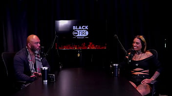 Fez seu primeiro filme como atriz sua primeira experiência de sexo anal foi horrível e quando fez o hard nick niquita watch sheer red