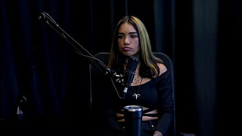 Fez seu primeiro filme como atriz sua primeira experiência de sexo anal foi horrível e quando fez o hard nick niquita watch sheer red