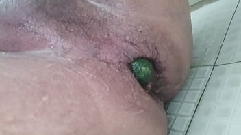 Joven Se Cómo Todo El Pepino thumbnail