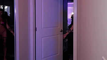 Naughty babe dakota quinn gets her ass plugged for the first time