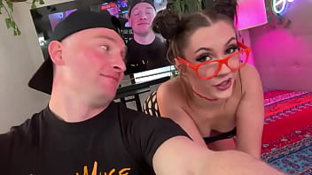 Wooo look who’s coming to goonmuse it’s jazminluvxxx