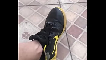 Quem Curte Pés Aí #malefeet #feetboy #masterfeet #boy #cashslave #masterslave #master #gayhot #findom #rtalphas #humana thumbnail
