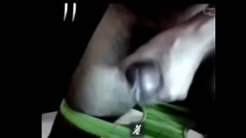 Ecuatoriano terminando