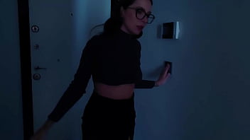 I won't tell my step daughter if you lick my pussy