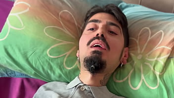 Preview fidanzata che va assistente che 'viene'