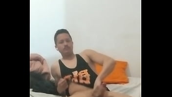 Training striptease wich very horny