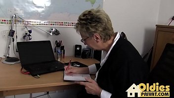 German oldie with two guyes