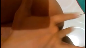 Mostrandome un poco de ella