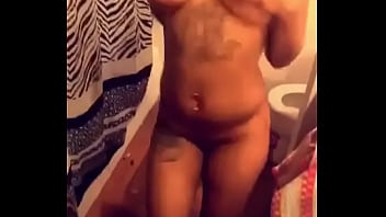 Itheprettyhoe 20171030 0006 thumbnail